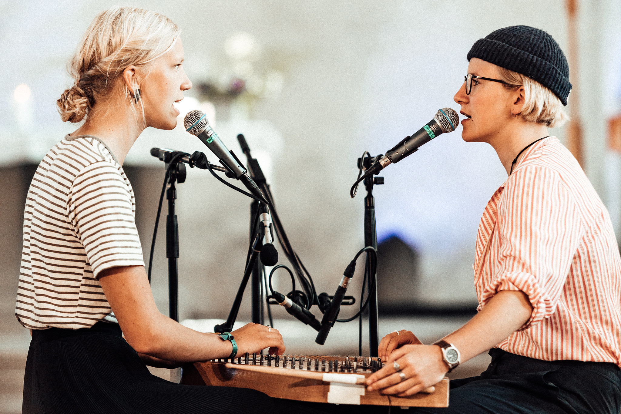 Duo Ruut Viljandi pärimusmuusika festivalil 2019 (Ann-Lisett Rebane, Katariina Kivi)/Ako Lehemets