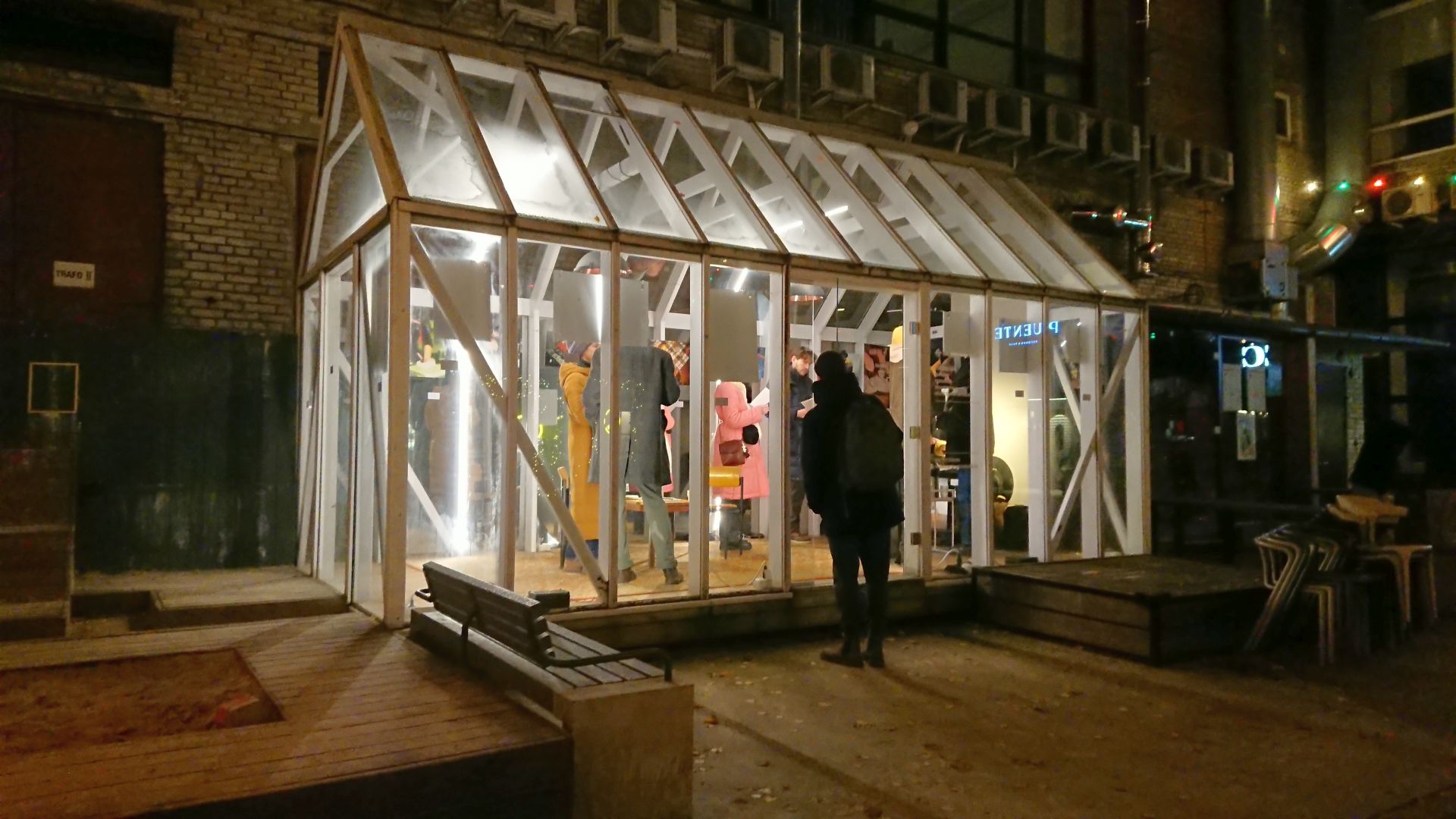 Aparaaditehases avati toiduteemaline fotonäitus “jätku leiba!"